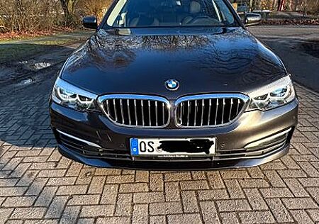 BMW 520d Touring A -