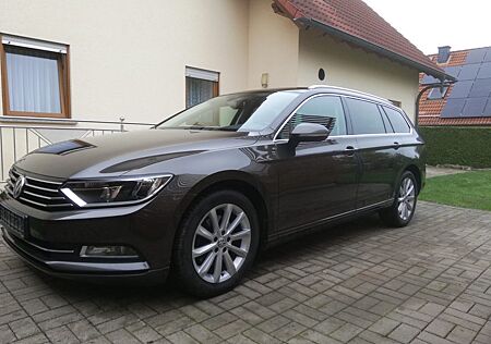 VW Passat Variant Volkswagen 2.0 TDI Comfortline Variant C...