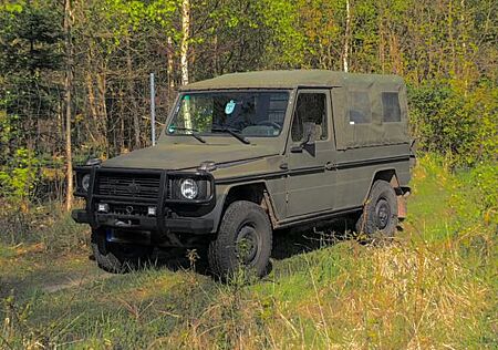 Mercedes-Benz 230 Steyr Daimler Puch