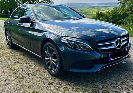 Mercedes-Benz C 180 EXCLUSIVE EXCLUSIVE