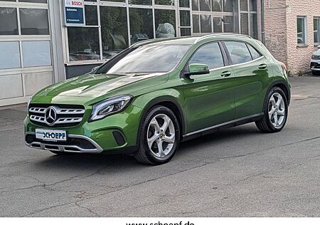 Mercedes-Benz GLA 180 Urban Navi/LED/AHK/Kamera
