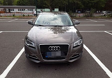 Audi A3 1.4 TFSI S tronic Ambiente Sportback Ambiente