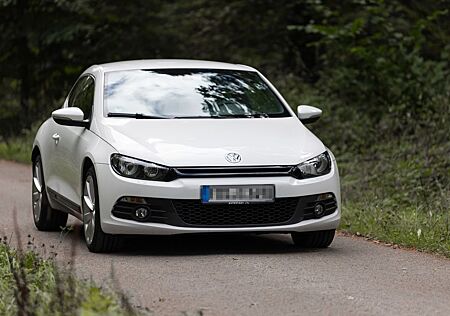 VW Scirocco Volkswagen 1.4 TSI DSG Top Zustand