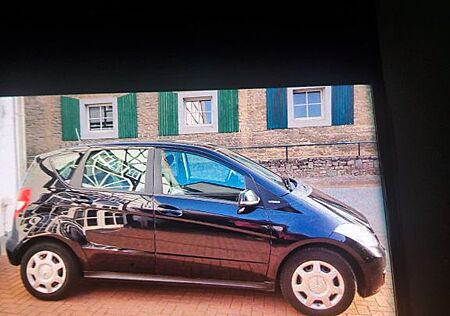Mercedes-Benz A 160 AVANTGARDE BlueEFF. Special Edit. AVAN...