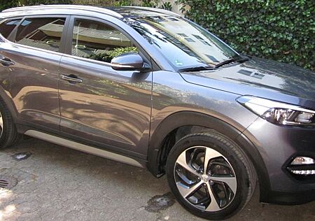 Hyundai Tucson Style AHK, Klima, Navi