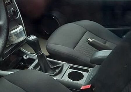 Mercedes-Benz B 170 -