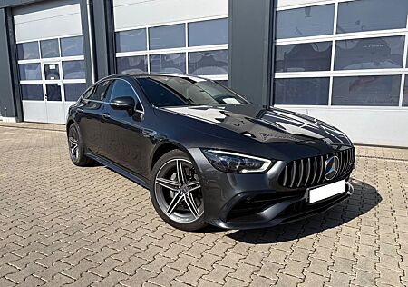 Mercedes-Benz AMG GT 43 4MATIC+ Autom. -