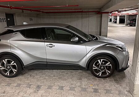 Toyota C-HR 1.8-l-VVTi Hybrid Flow Flow