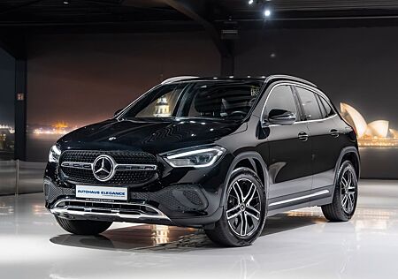 Mercedes-Benz GLA 220 GLA 220d 4Matic*MULTIBEAM*PANO*NAVI*KEYLESS*DAB*