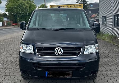 VW T5 Transporter Volkswagen Bus Multivan