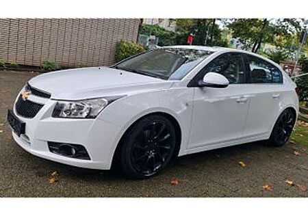 Chevrolet Cruze 2.0TD LTZ AT LTZ