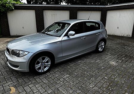 BMW 118i -