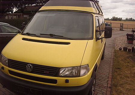 VW T4 Caravelle Volkswagen 2,5-l-Otto lang Standard