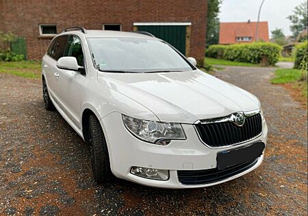 Skoda Superb 2.0 TDI 125kW DSG Ambition Combi Ambition