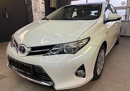 Toyota Auris Hybrid Start Edition/PDC/SHZ