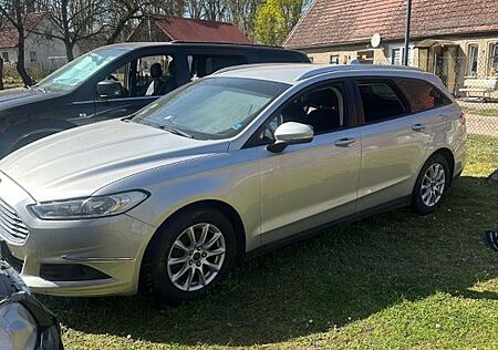 Ford Mondeo 2,0 TDCi 110kW Business Turnier P-Shi...