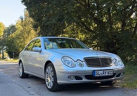 Mercedes-Benz E 350 4MATIC AVANTGARDE