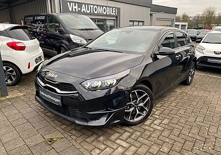 Kia Cee'd Ceed*ALLWETTER*LED SW*NAVI&RKAMERA*Teilleder*Shz