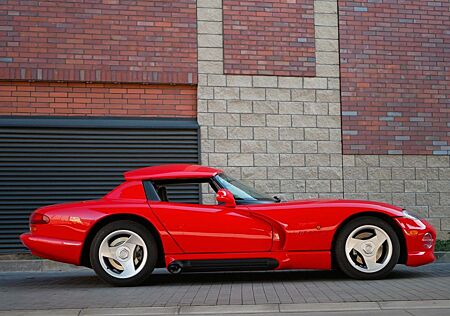 Dodge Viper European delivery