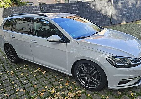 VW Golf Volkswagen 1.6 TDI DSG Variant