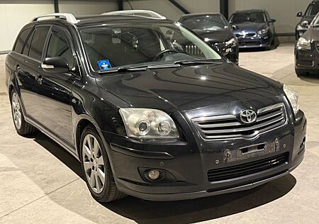 Toyota Avensis Kombi 2.2 D-CAT Travel