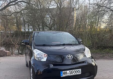 Toyota IQ 1,0-l Automatik/Pdc/Klima/Alwetterreifen