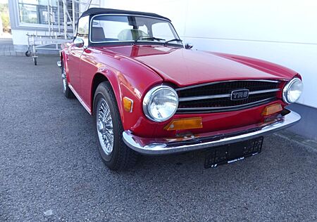 Triumph TR6