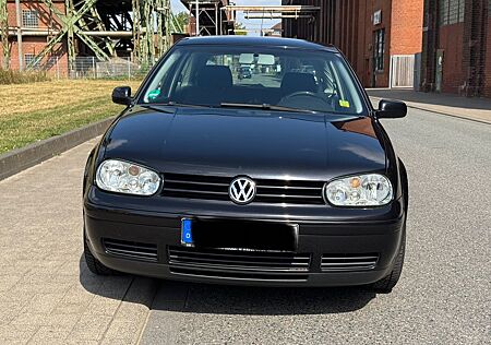 VW Golf Volkswagen 1.4 Basis Basis