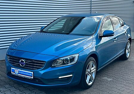 Volvo S60 T3 Lim Momentum Rückfahrkamera LED AHZV