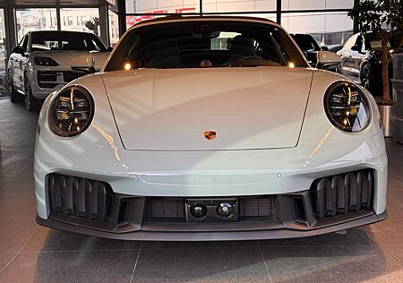 Porsche 992 911 / Targa 4 GTS