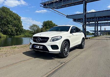 Mercedes-Benz GLE 43 AMG Mercedes-AMG GLE 43 4MATIC AMG