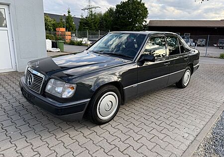 Mercedes-Benz E 200 Automatik Sportline H-Kennzeichen