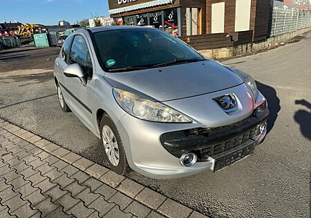 Peugeot 207 Urban Move 54 kW (73 PS), Schalt. 5-Gang,...