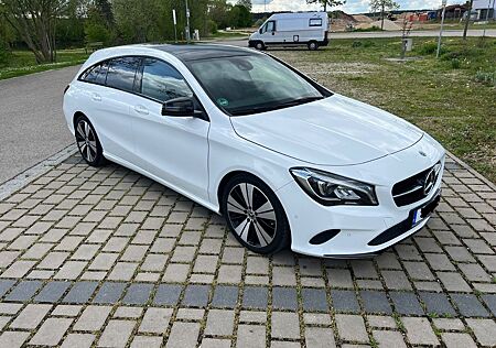 Mercedes-Benz CLA 180 Shooting Brake - Top Gepflegt!