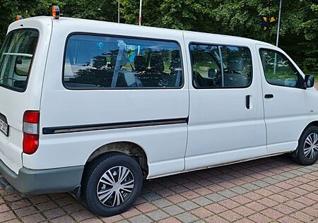 Toyota Hiace lang