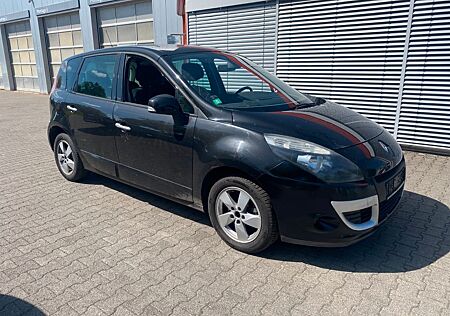 Renault Scenic Dynamique 1.6 16V 110-