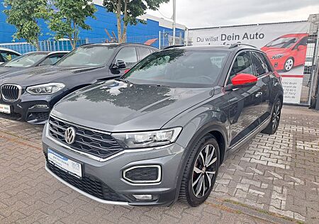VW T-Roc Volkswagen Sport KAMERA/PANO/SPUR/ACC/TOTWINKEL