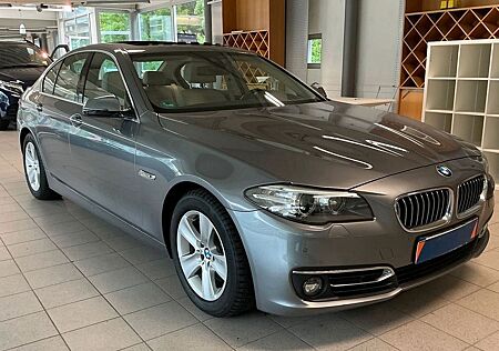 BMW 535i 4x4 SOFTCLOSE-SHZ-HEAD UP-NAVI-