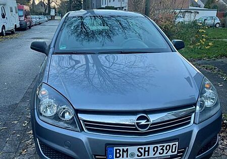 Opel Astra 1.6 Ecotec INNOVATION "110 Jahre" 85 E...