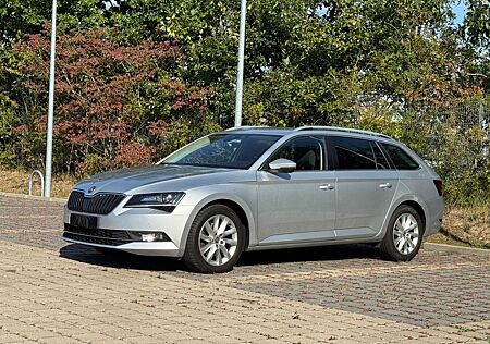 Skoda Superb 2.0 TDI DSG SportLine Combi SportLine