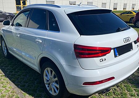 Audi Q3 2.0 TDI 130kW S tronic quattro -
