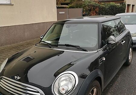 Mini One D Diesel 1,6 8 x Bereift