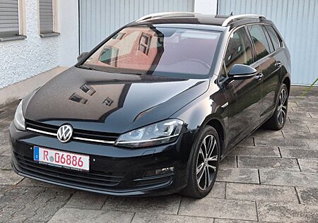 VW Golf Volkswagen VII Variant 2,0 TDI Cup BMT 4Motion