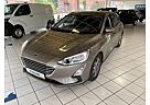 Ford Focus Lim. Cool & Connect *Winter-Pak/PDC/3,99%*