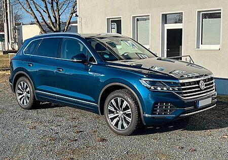 VW Touareg Volkswagen 3.0 TDI *Luft*Allradlkg*AHK*Matrix*PANO*