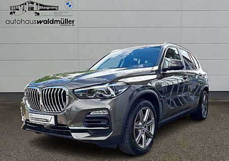 BMW X5 xDrive45e