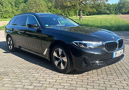 BMW 520d xDrive Touring, 20700 km, + Winterräder