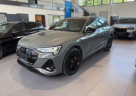 Audi e-tron 55 quattro S line Black Edition PANO/AHK