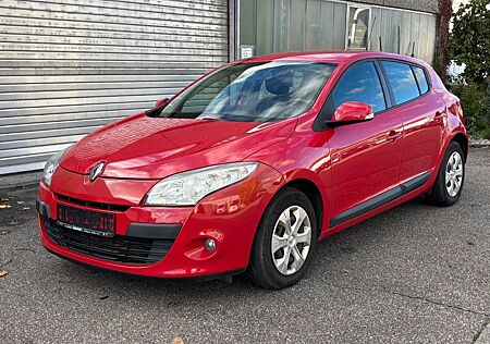 Renault Megane III Expression - Tüv 10/27 - Klima -