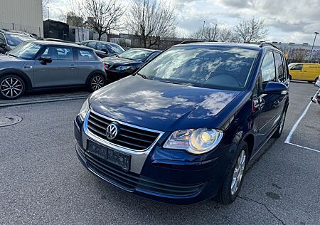 VW Touran Volkswagen United,Xenon,Navi,7Sitzer,Alu,Sitzheiz.